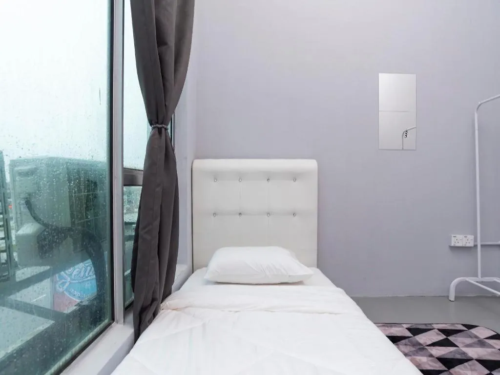 Spot On 89757 The Rooms Jb 新山