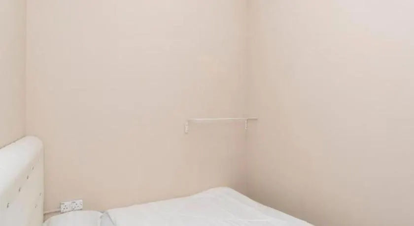 Spot On 89757 The Rooms Jb 新山 酒店