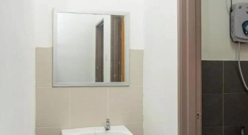 Hotel Spot On 89757 The Rooms Jb Johor Bahru