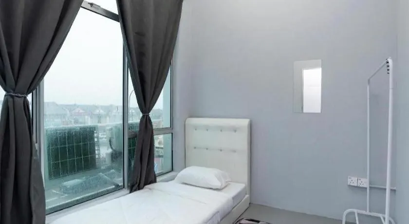Spot On 89757 The Rooms Jb 新山