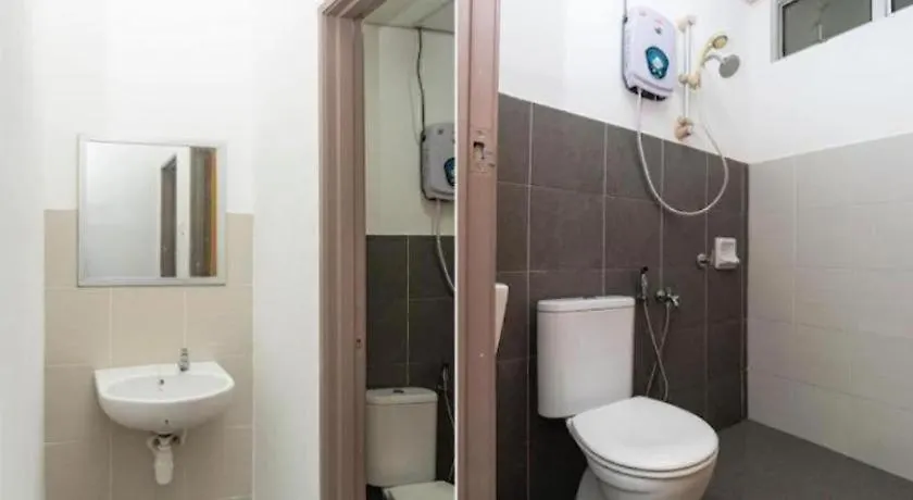 Spot On 89757 The Rooms Jb Johor Bahru Hotel
