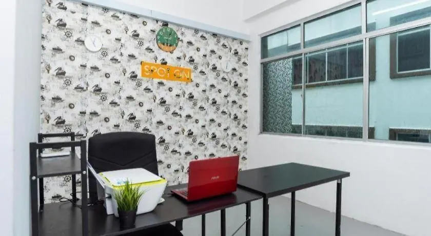 Spot On 89757 The Rooms Jb Johor Bahru